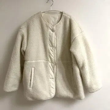 GU 오버 사이즈 2way 보아 블루종 아이보리 S 사이즈