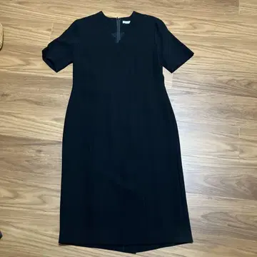 theory luxe 블랙 원피스