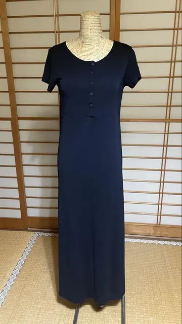다나카란 네이비 반팔 티셔츠 롱 원피스