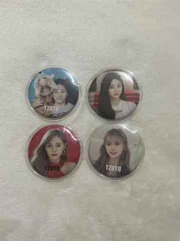 TWICE 쯔위 캔뱃지