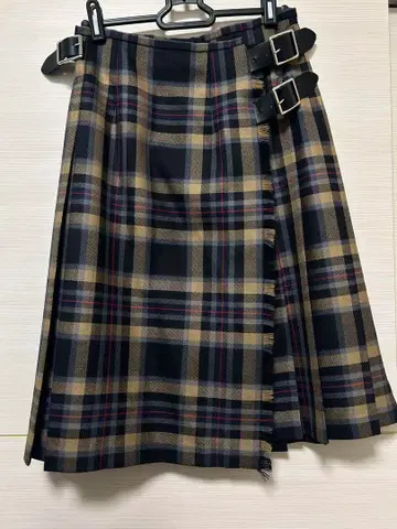 [ 컨디션 최상 ] O'NEIL OF DUBLIN 랩스커트 울 100%