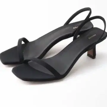 NEOUS TULIP55 블랙 스트랩 샌들 36