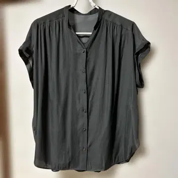 프렌치 슬리브 블라우스 미셸 클라인