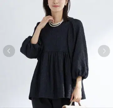 그린 라벨 릴랙싱 후쿠레 자카드 페플럼 블라우스