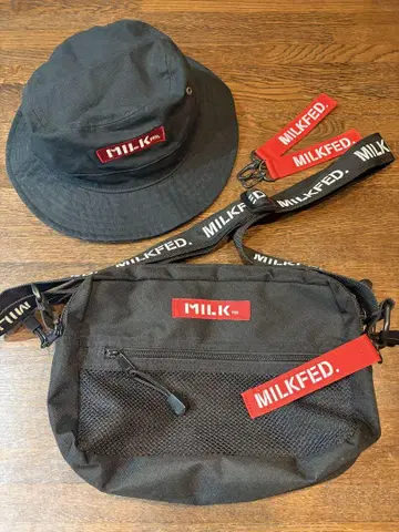 MILKFED. 숄더백 & 버킷햇 덤 포함