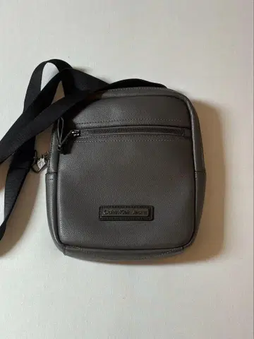 calvin klein 숄더백