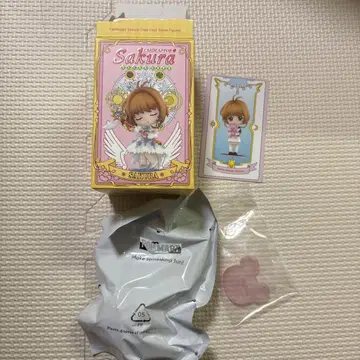 POPMART 카드캡터 사쿠라 Sakura School Uniform