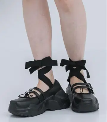 AKIKOAOKI STUDIOUS 별주 Giselle 로퍼 멜리 제인