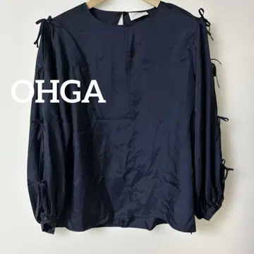 OHGA 네이비 리본 포함 긴팔 블라우스