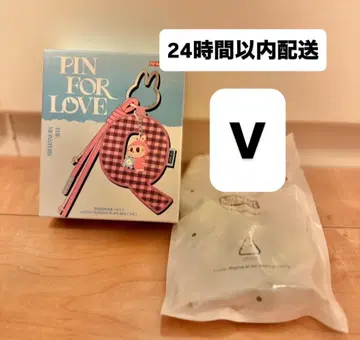 [ V ] 레터 펜던트 블라인드 박스