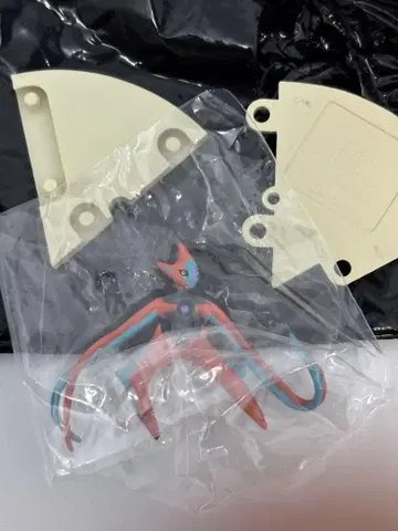 입체 포켓몬 도감 디오시스 어택 형태 새상품