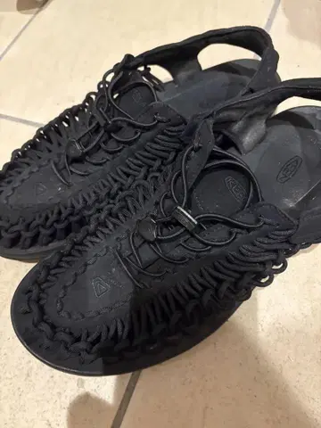 KEEN UNEEK 유니크 블랙