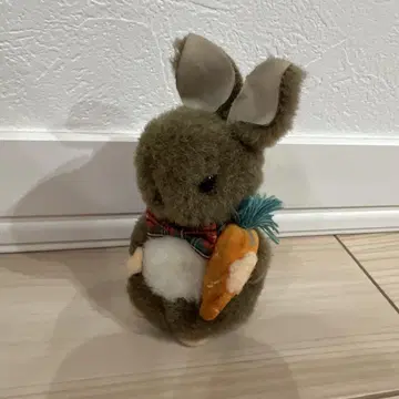 브라운 토끼 봉제 인형 마스코트 레트로