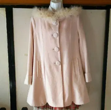 핑크 후드 부착 코트