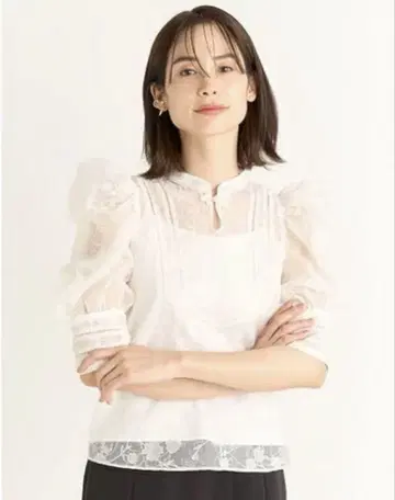 snidel 차이나라이크 블라우스 SWFB232077