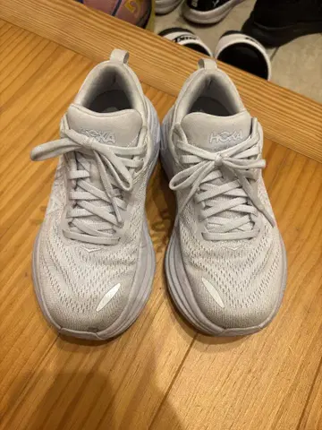 HOKA ONE ONE W BONDI 8 화이트 36 22cm