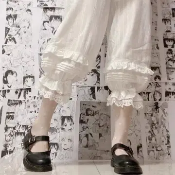 택 포함 새상품 프릴 포함 화이트 스트라이프 팬츠