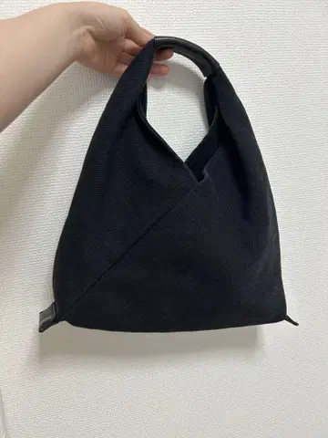 hender scheme 핸드백