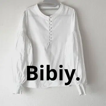[ Bibiy. ] 블라우스 로고 자수 긴팔