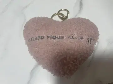 GELATO PIQUE x BTS 하트형 키링