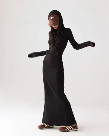 Aurora boutique 블랙 후드 부착 롱 원피스 한국 셀렉