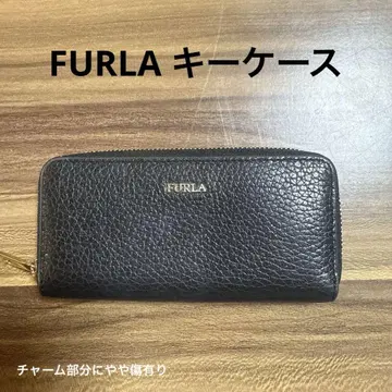 FURLA 블랙 가죽 키케이스 참 부분에 흠집 있음