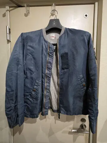 BEAMS PLUS dip 별주 플라이트 자켓 MA1