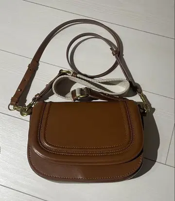 ZARA 브라운 가죽 숄더백