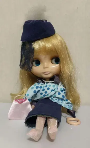 브라이스 인형 본체 금발 파랑 도트