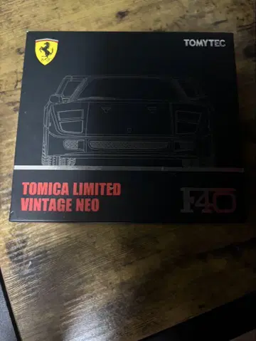 토미카 리미티드 빈티지 네오 페라리 F40 (블랙)