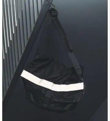 [ 별주 ] PACKING / 리플렉터 메신저 백 블랙