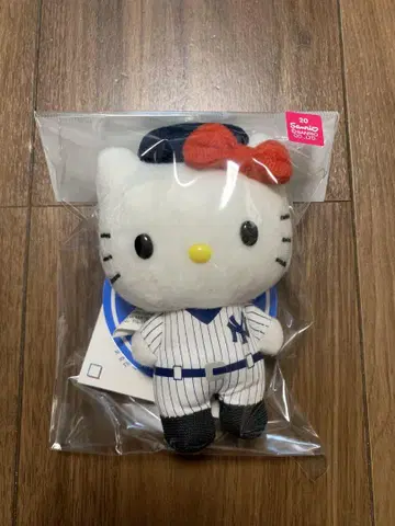 헬로키티 봉제 인형 스트랩 뉴욕 양키스