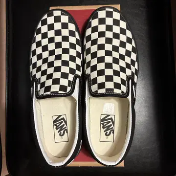 JOURNAL STANDARD x VANS 체커 슬립온
