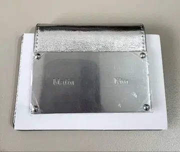 Matin Kim 카드 케이스