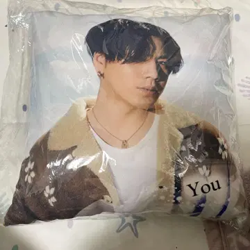 토사카 히로오미 스퀘어 쿠션 ANSWER you