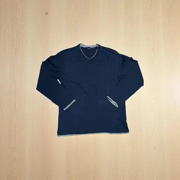 RAFFRULE 네이비 V넥 롱T셔츠 사이즈M 즉시 구매 OK!