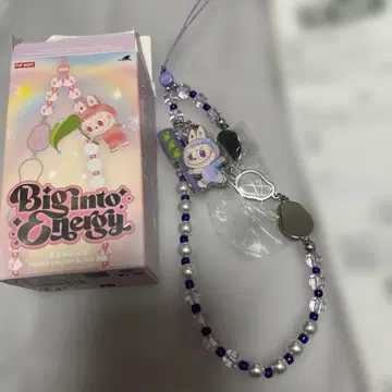 POP MART Big into energy 스트랩