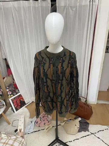 새상품급 INHERIT 긴팔 기하학 패턴 니트 스웨터 M 사이즈