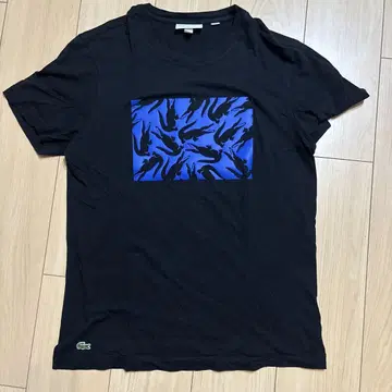 라코스테 블랙 T셔츠
