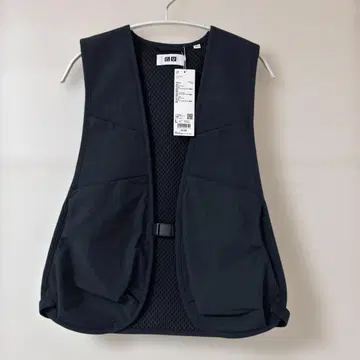 UNIQLO U 유틸리티 베스트 사이즈 L 블랙