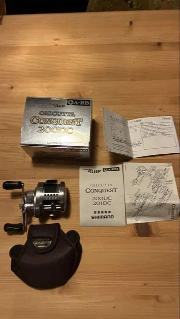 SHIMANO CALCUTTA CONQUEST 200DC