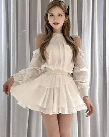 Darich 볼륨 쉬폰 미니 원피스