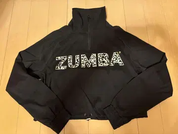 ZUMBA 블랙 후드티 로고 (새상품/택 없음) 기간 한정 판매