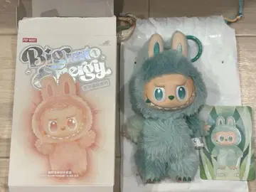 labubu 라부부 THE MONSTERS Big into Energy