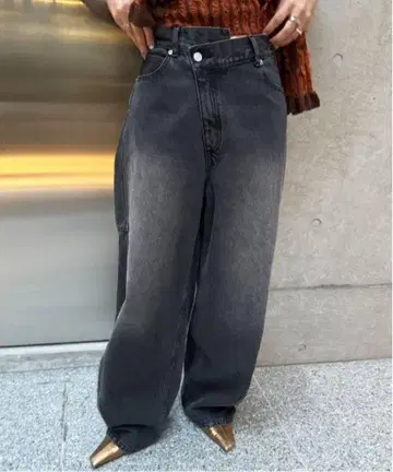 [ Ameri ] OVER WAIST SWITCHING DENIM