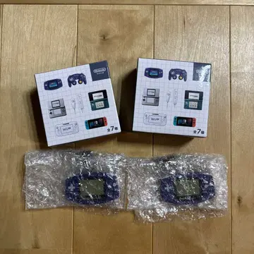 [ 닌텐도 뮤지엄 ] 게임 하드 컬렉션 게임보이 어드밴스 2개