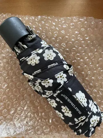 마리메꼬 marimekko 푸케티 접이식 우산