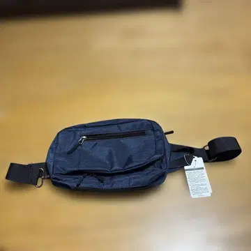 네이비 숄더백 컴팩트