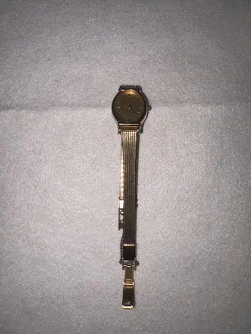 SEIKO 2P21 골드