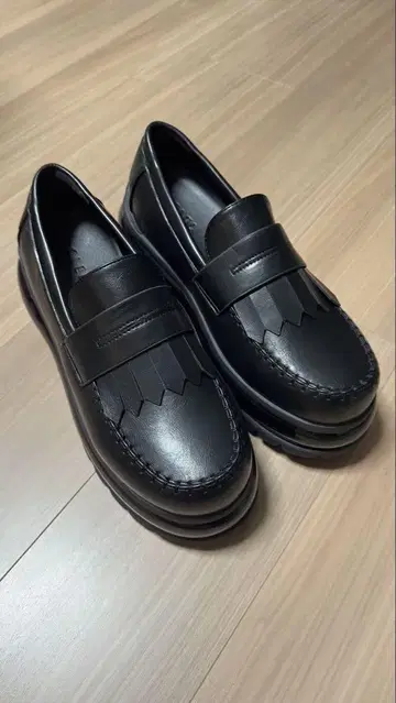 CLEL 에어 쿠션 로퍼 M